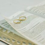 O que a Bíblia fala sobre casamento