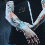 Saiba o que a bíblia diz sobre tatuagem